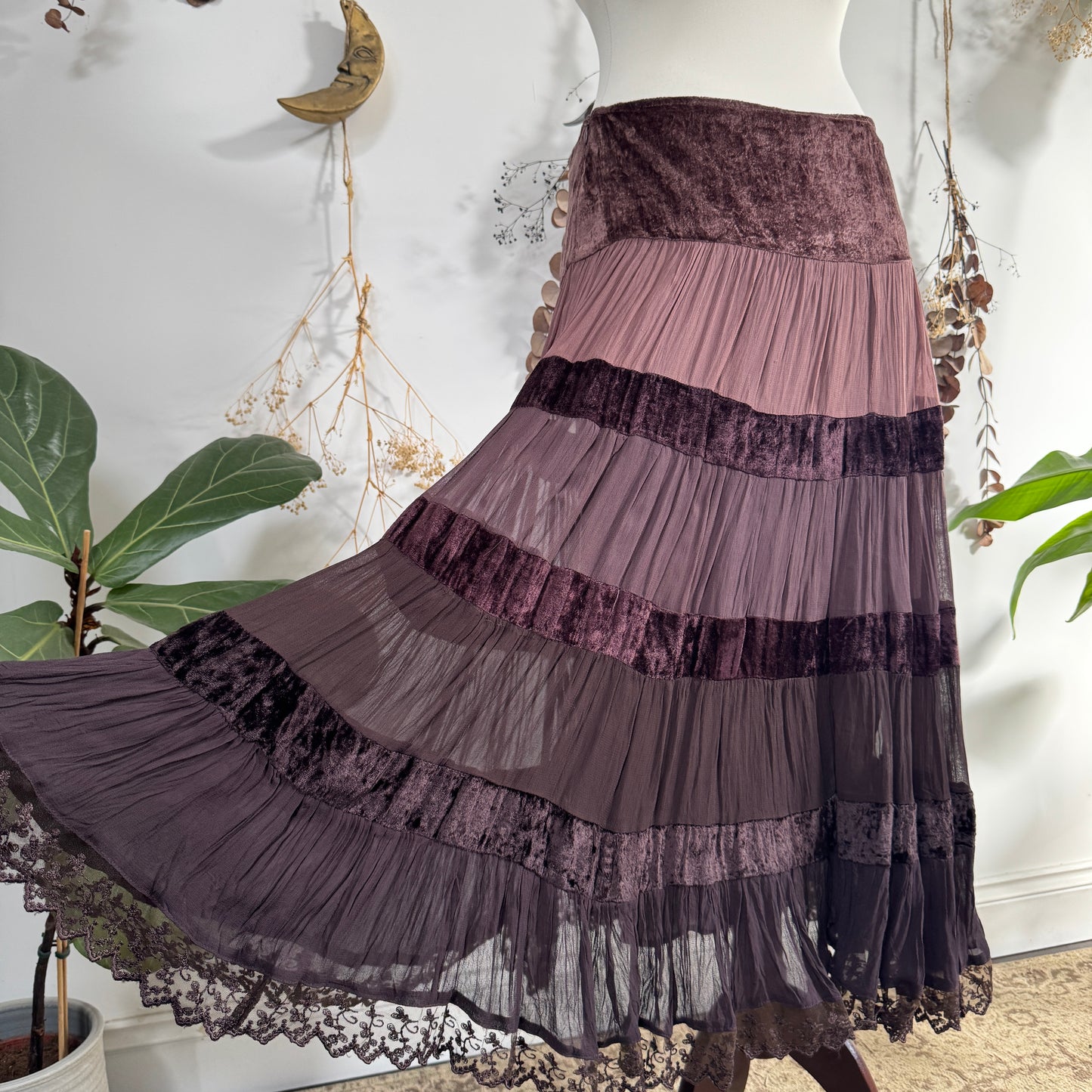 Tiered skirt - size M