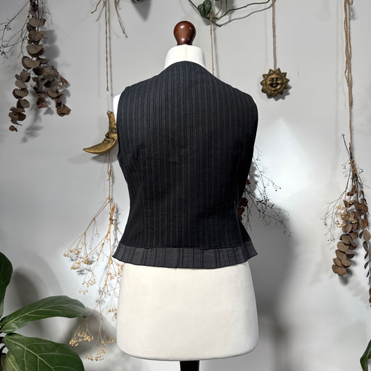 Grey waistcoat top - size M