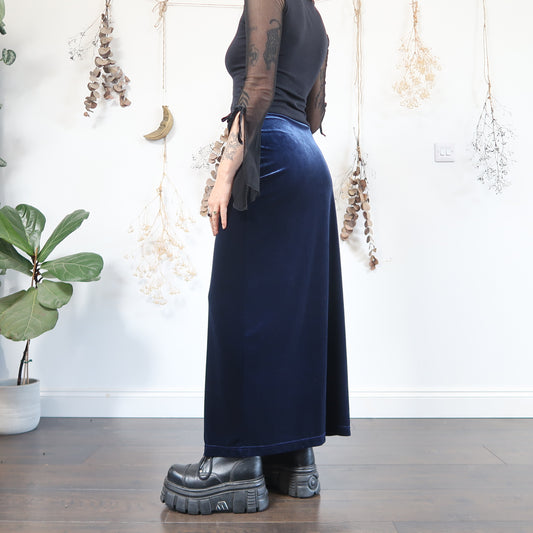 Midnight blue velvet skirt - size XS/S