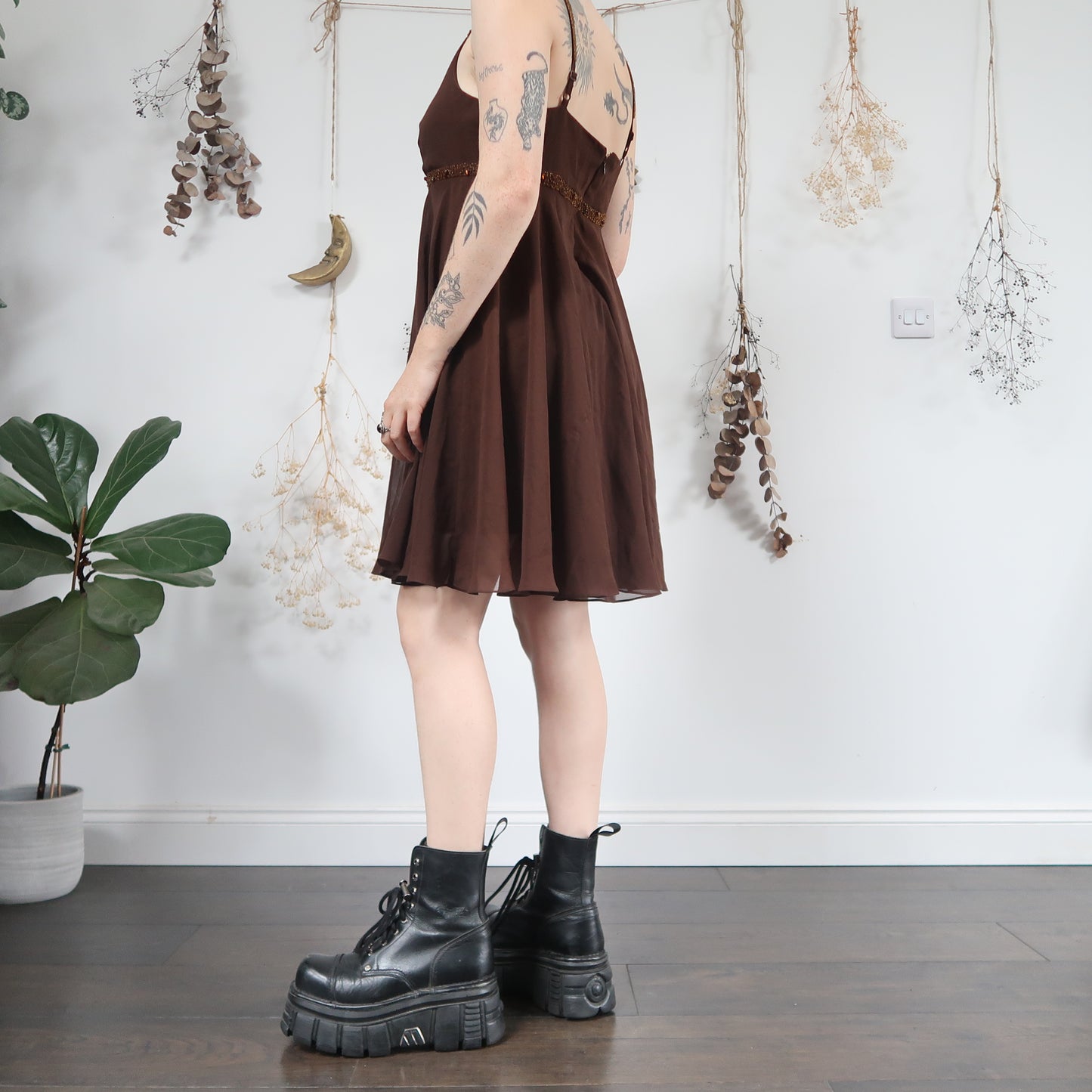 Brown mini dress - size M