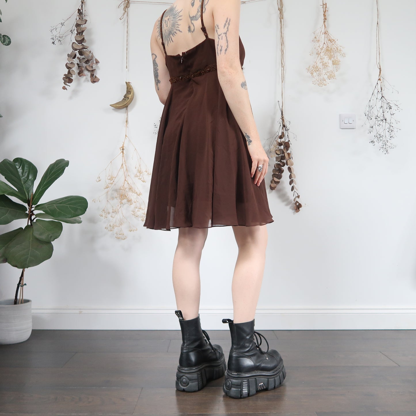 Brown mini dress - size M