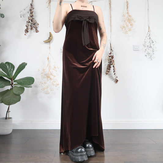 Brown velvet dress - size M