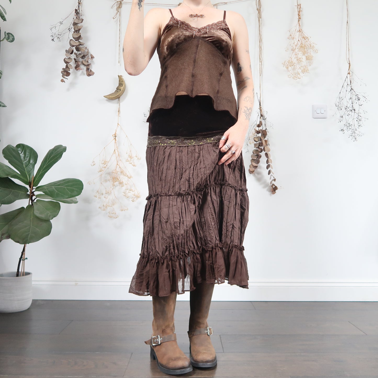 Brown tiered skirt - size L