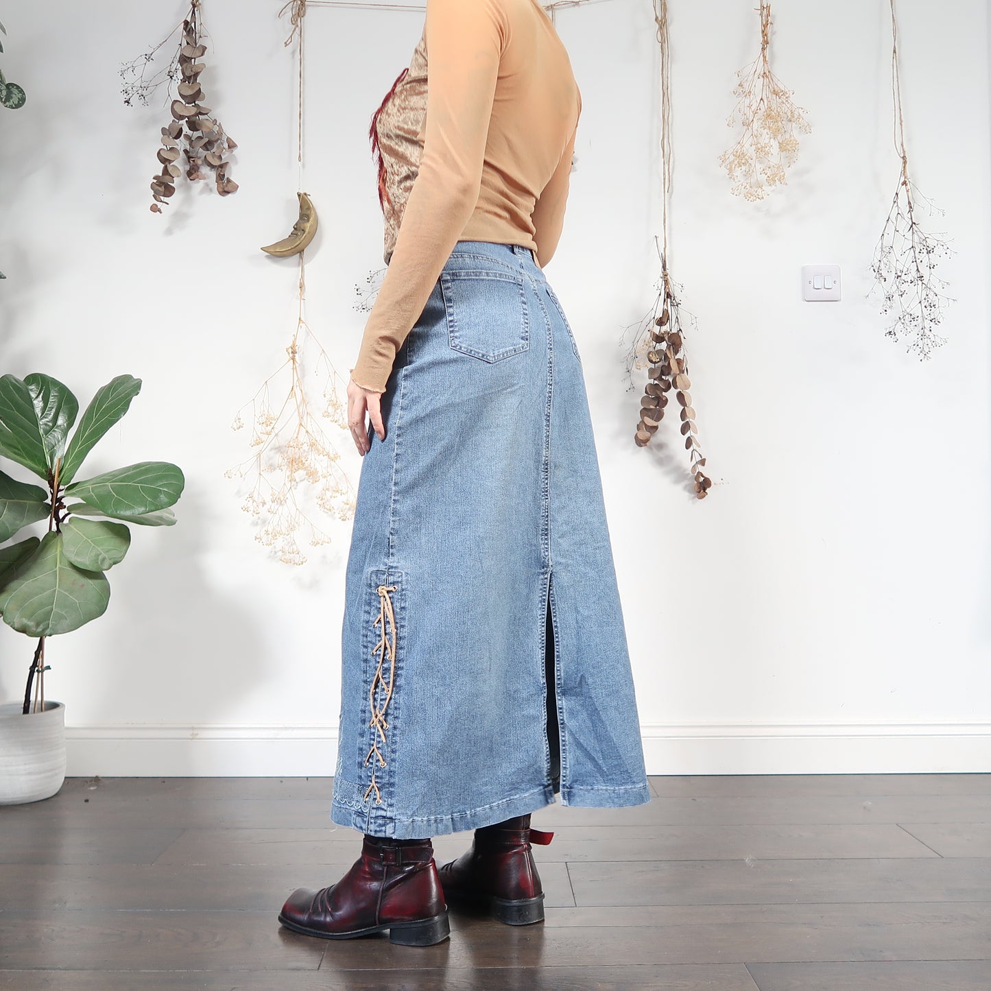 Denim skirt - size M