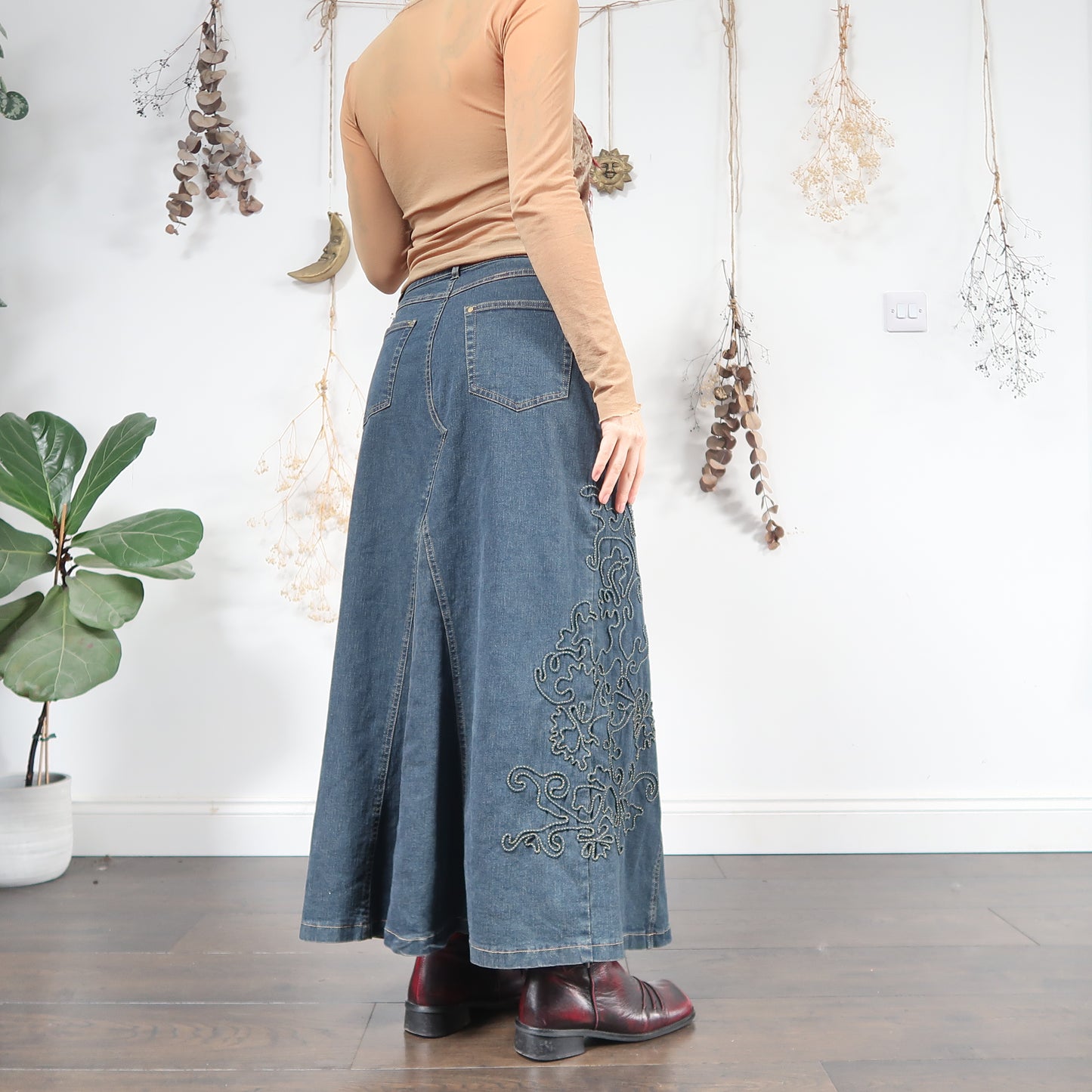 Denim skirt - size M