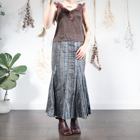 Blue stripe skirt - size M