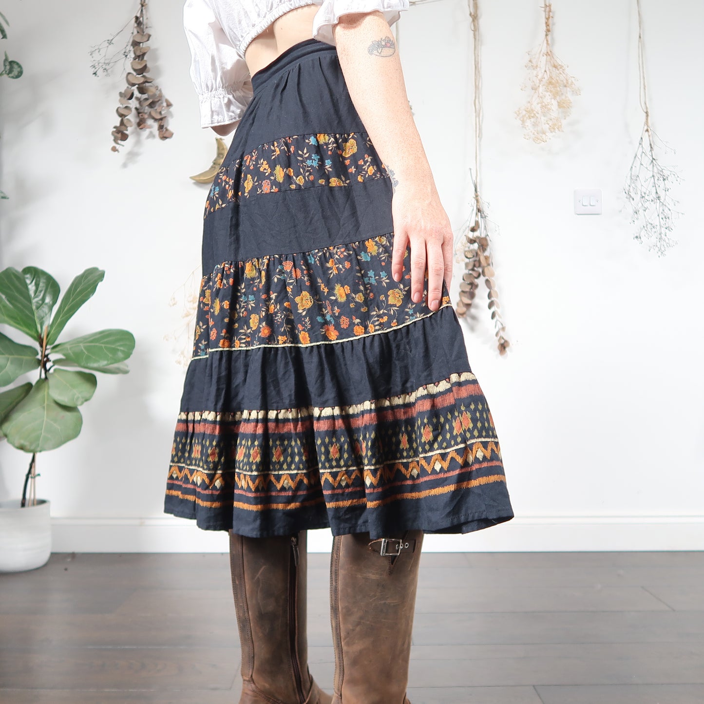 Cottage midi skirt - size S