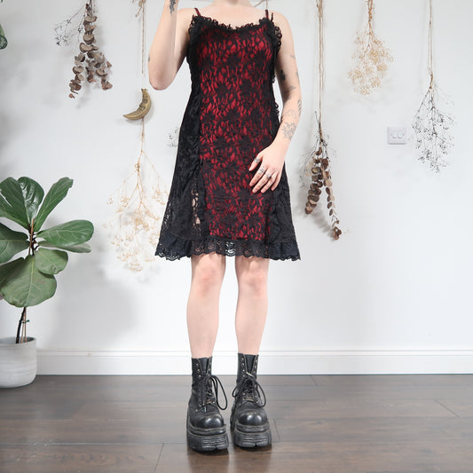 Black red lace dress - size S/M