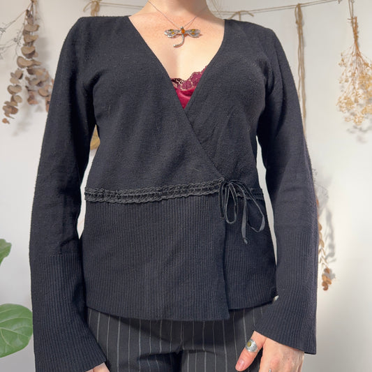 Black knit wrap top - size L
