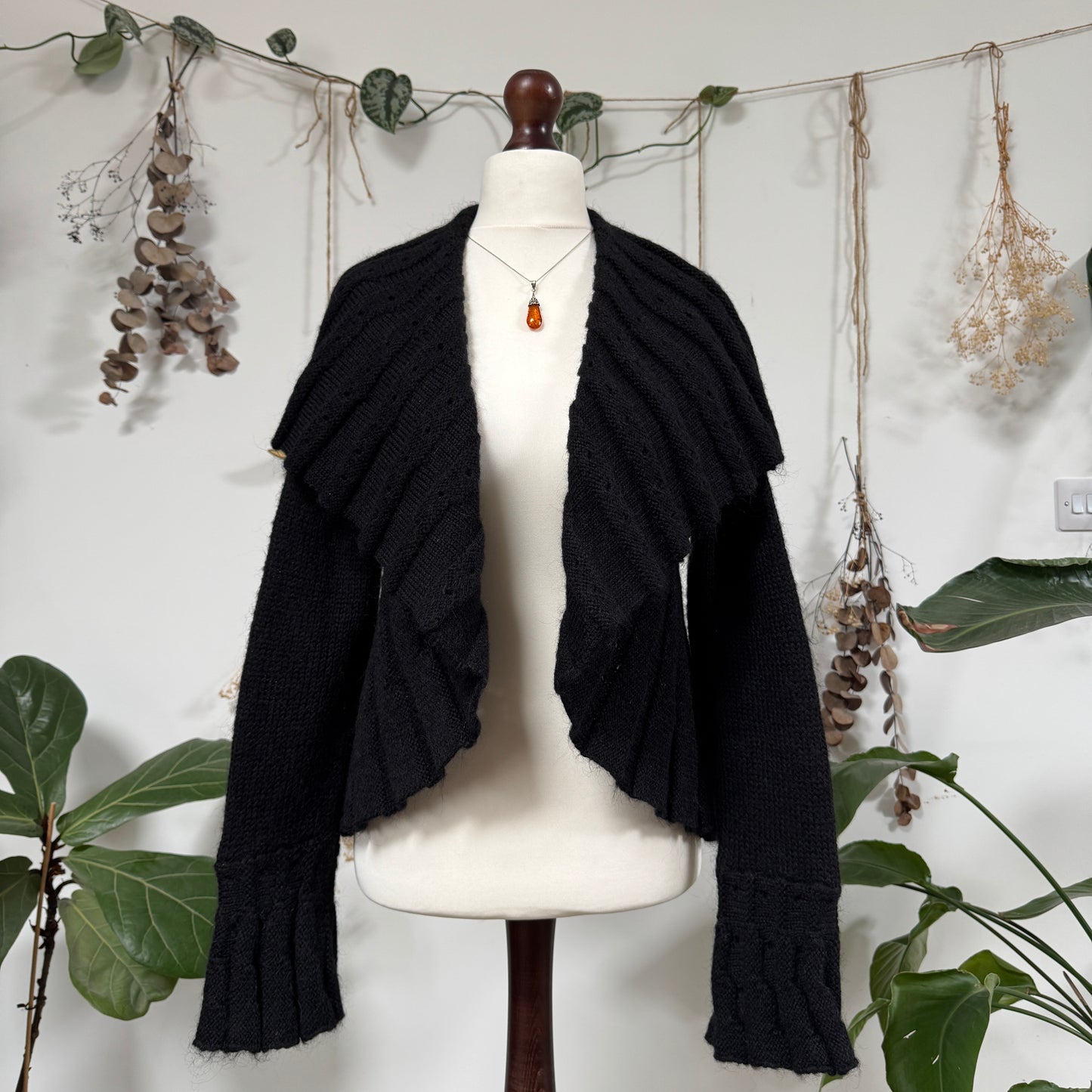 Black knit cardigan - size M