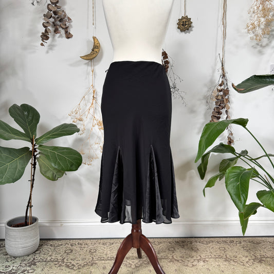 Black midi skirt - size M