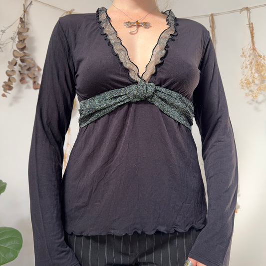 Black long sleeve top - size M