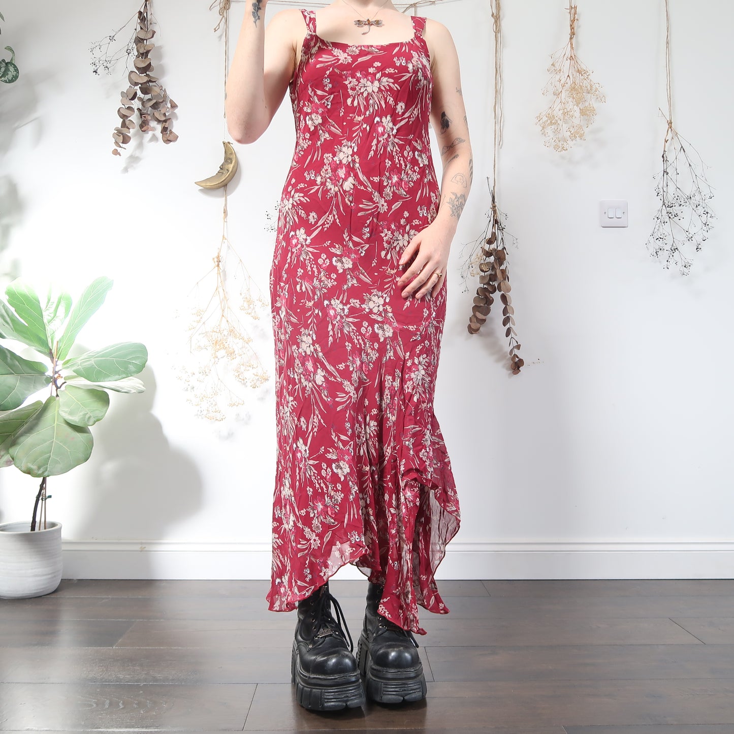 Berry floral dress - size M