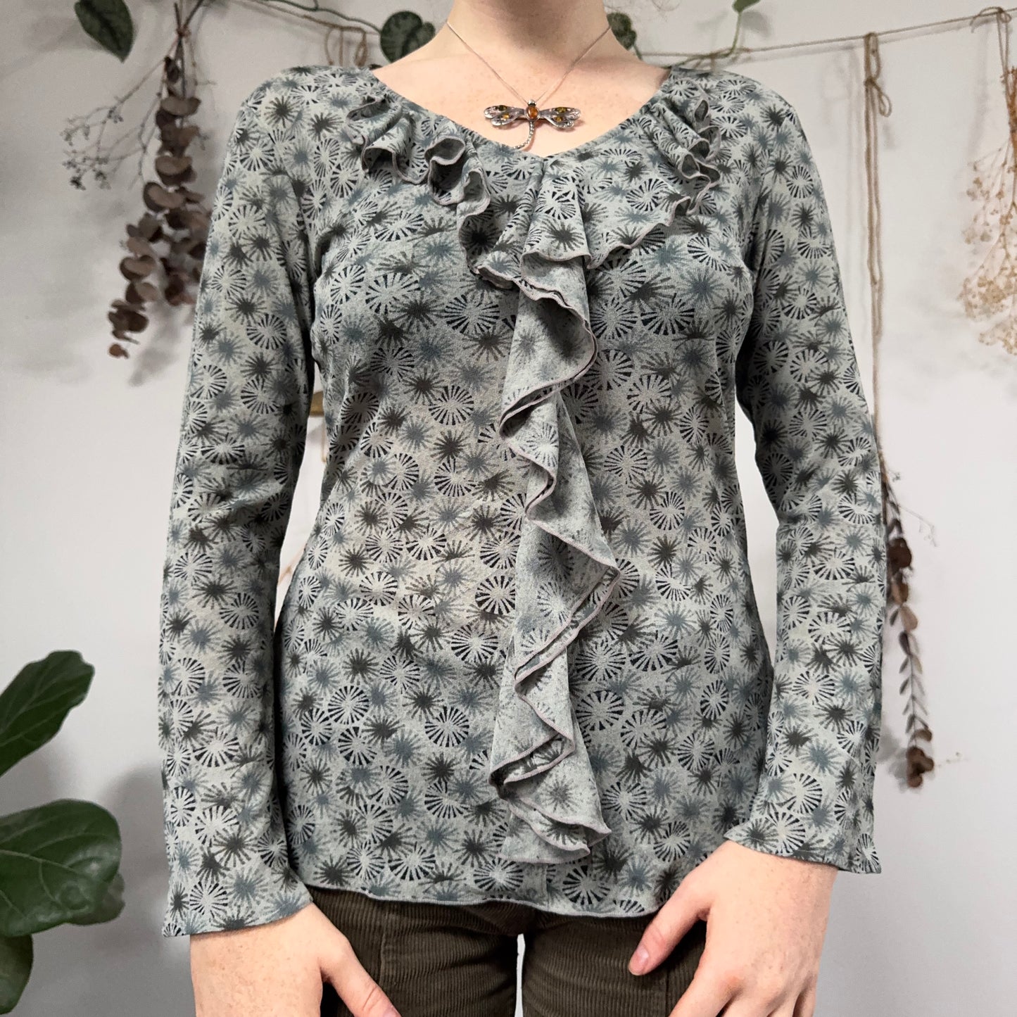 Blue mesh top - size M