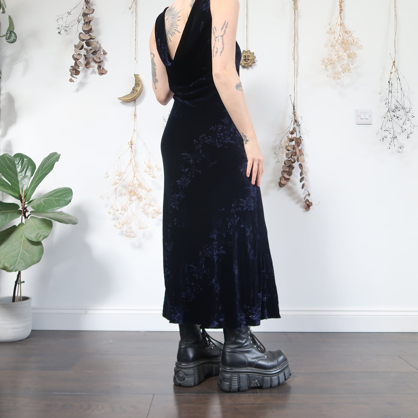 Midnight blue velvet dress - size S