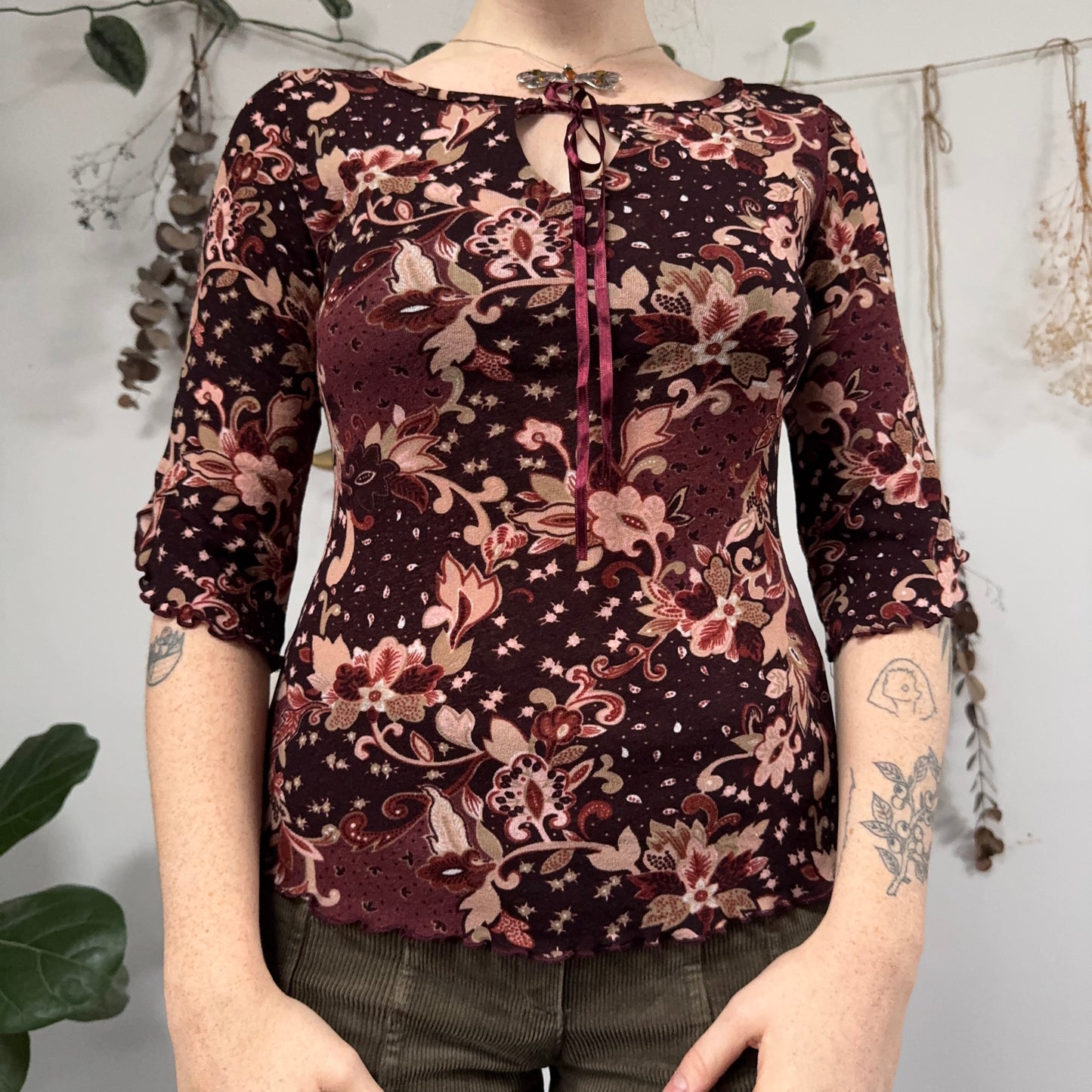 Burgundy mesh top - size S/M