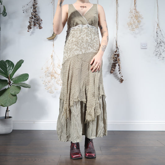 Delicate sage dress - size M