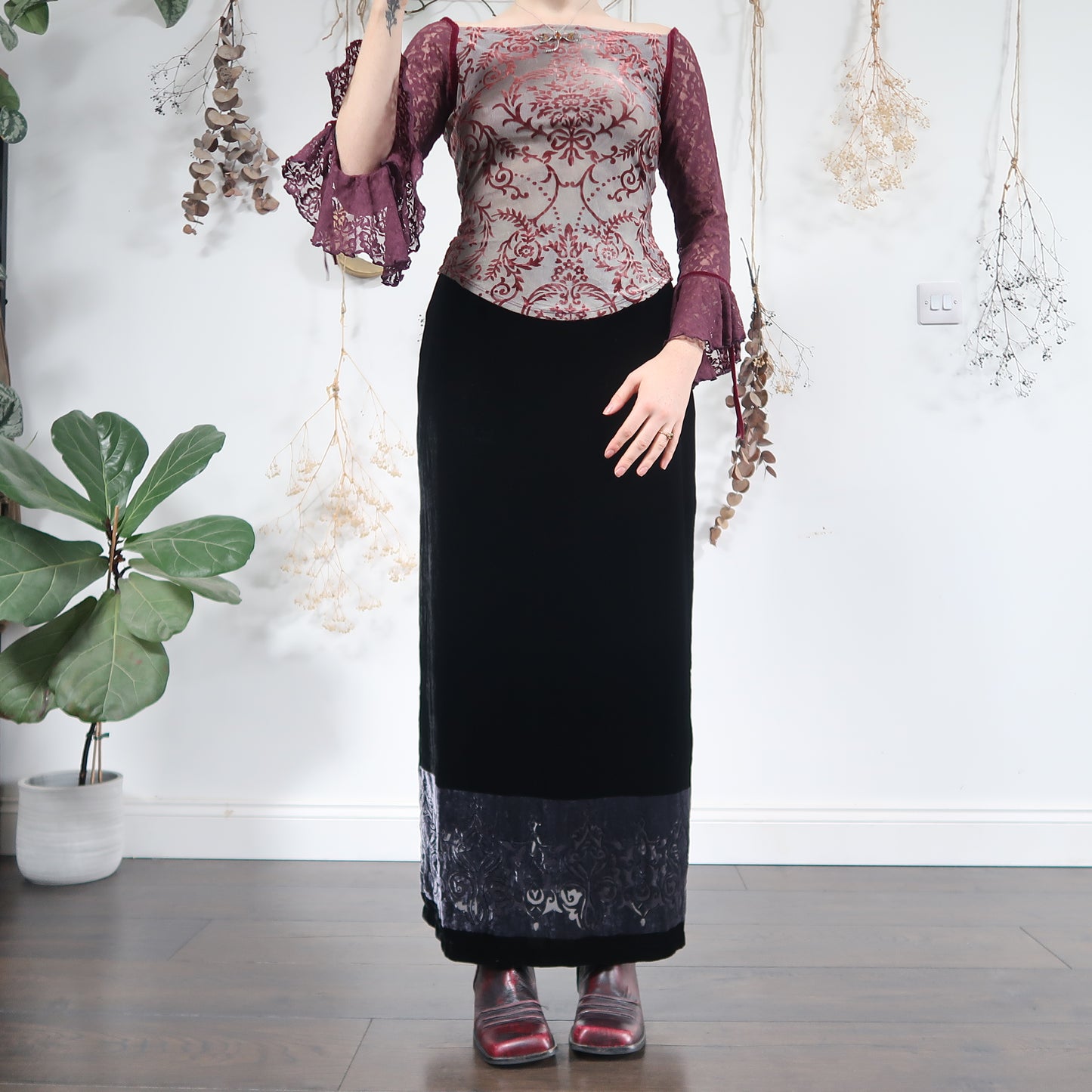 Velvet maxi skirt - size S
