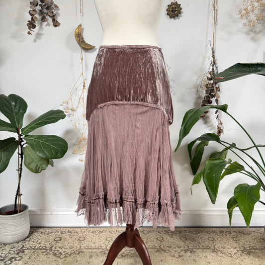Dusky pink skirt - size M