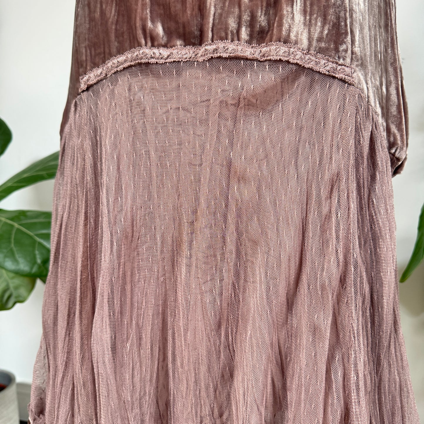 Dusky pink skirt - size M