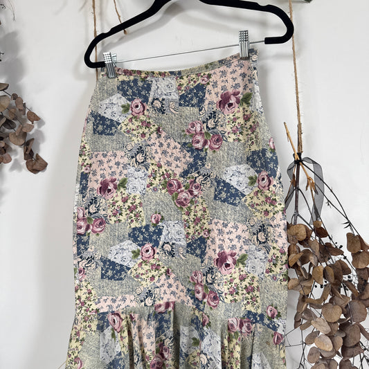 Floral patchwork skirt - size XS/S