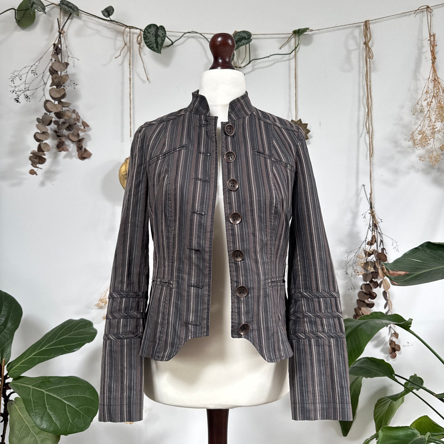 Striped jacket - size M
