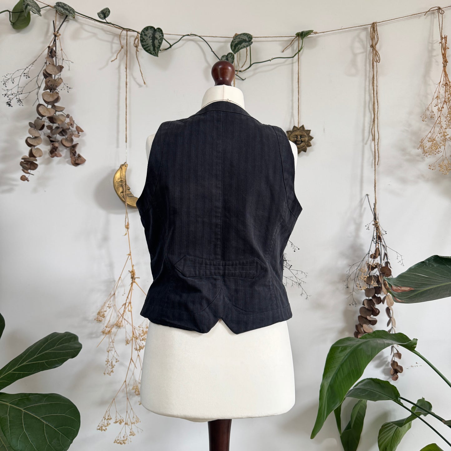 Grey stripe waistcoat top - size L