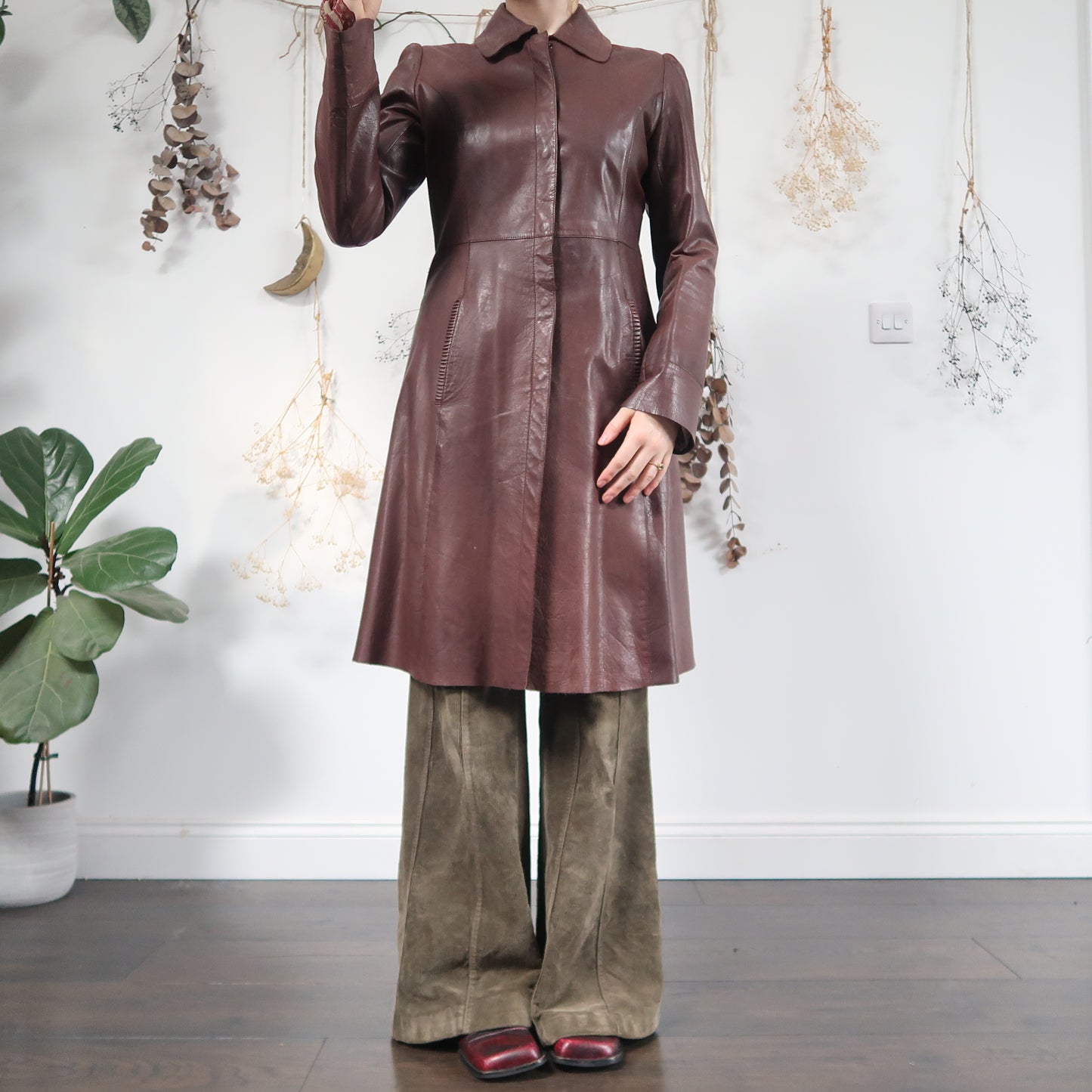 Brown leather jacket - size M