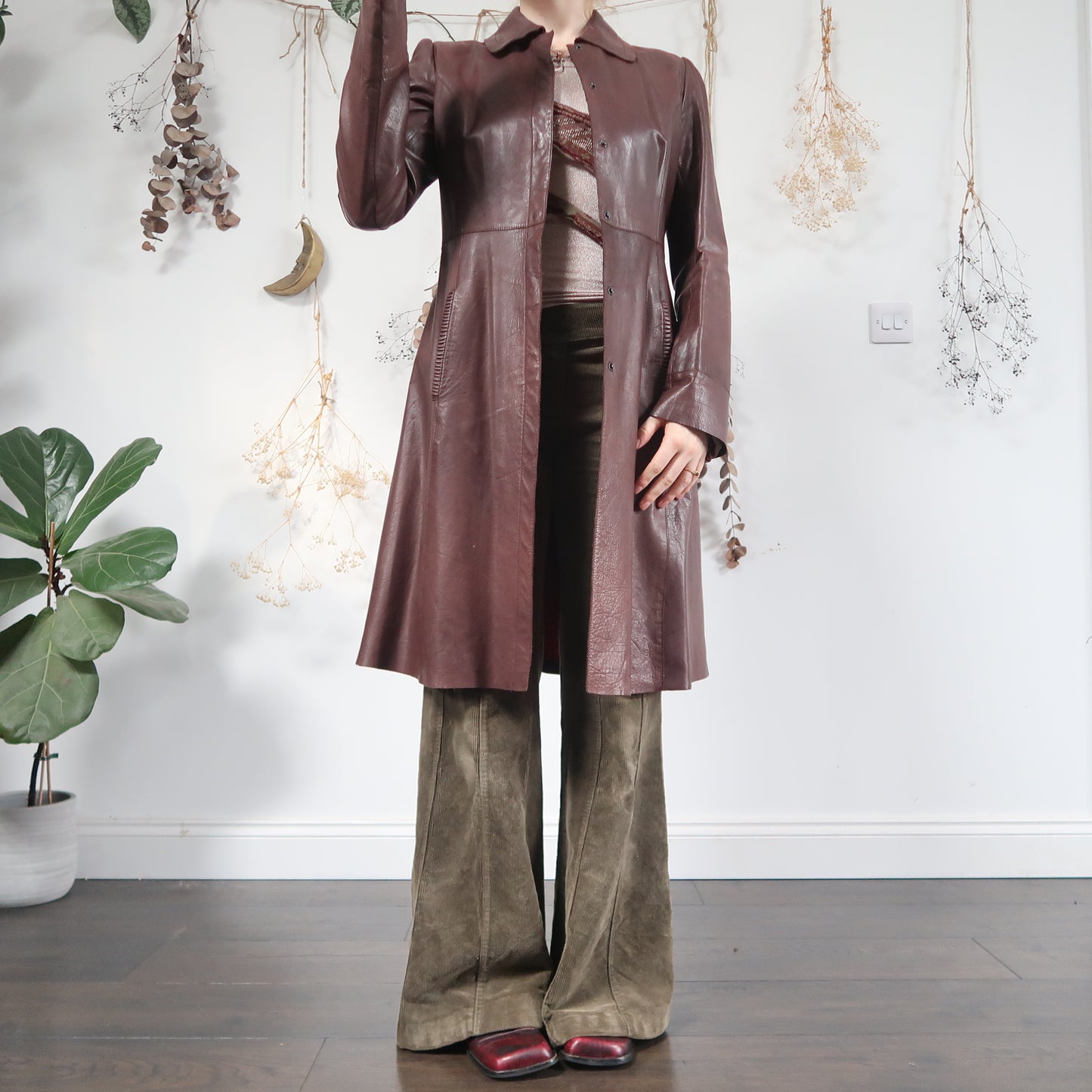 Brown leather jacket - size M