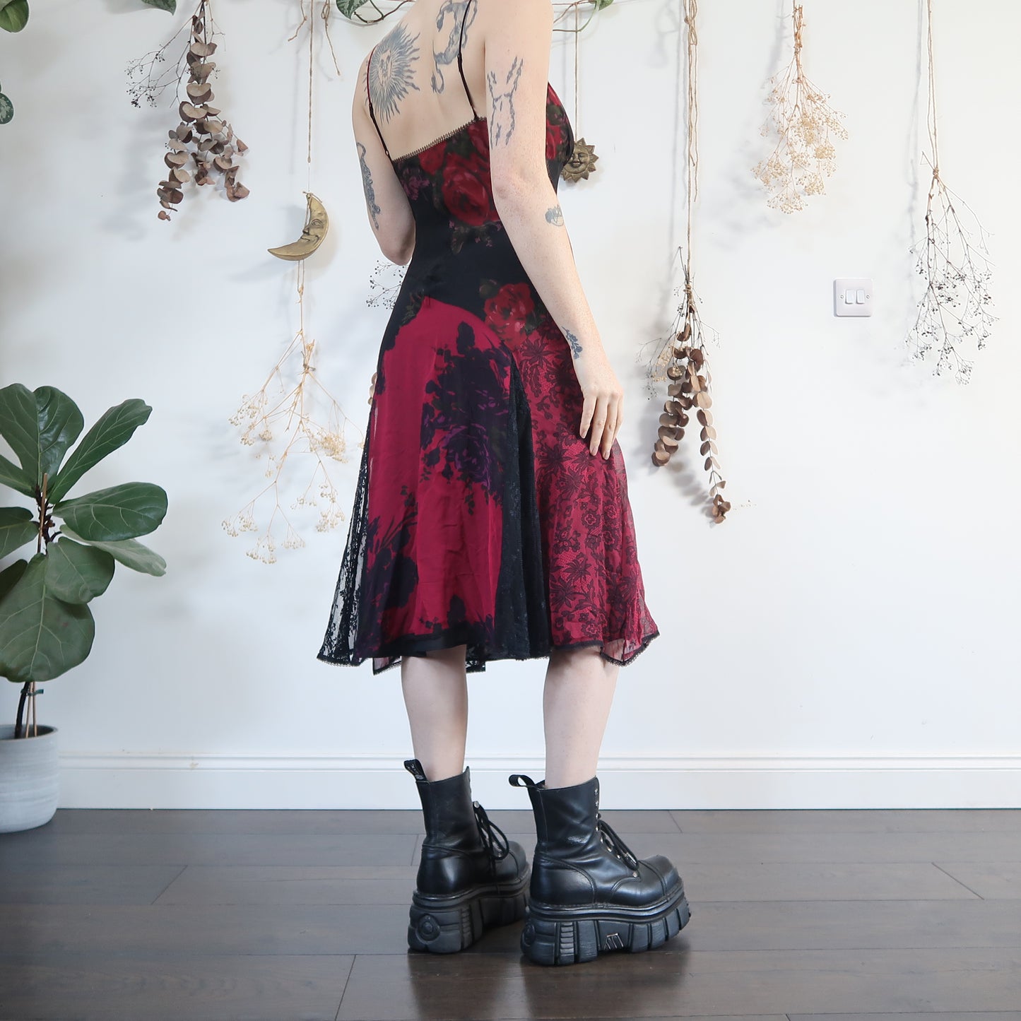 Betsey Johnson - size S/M