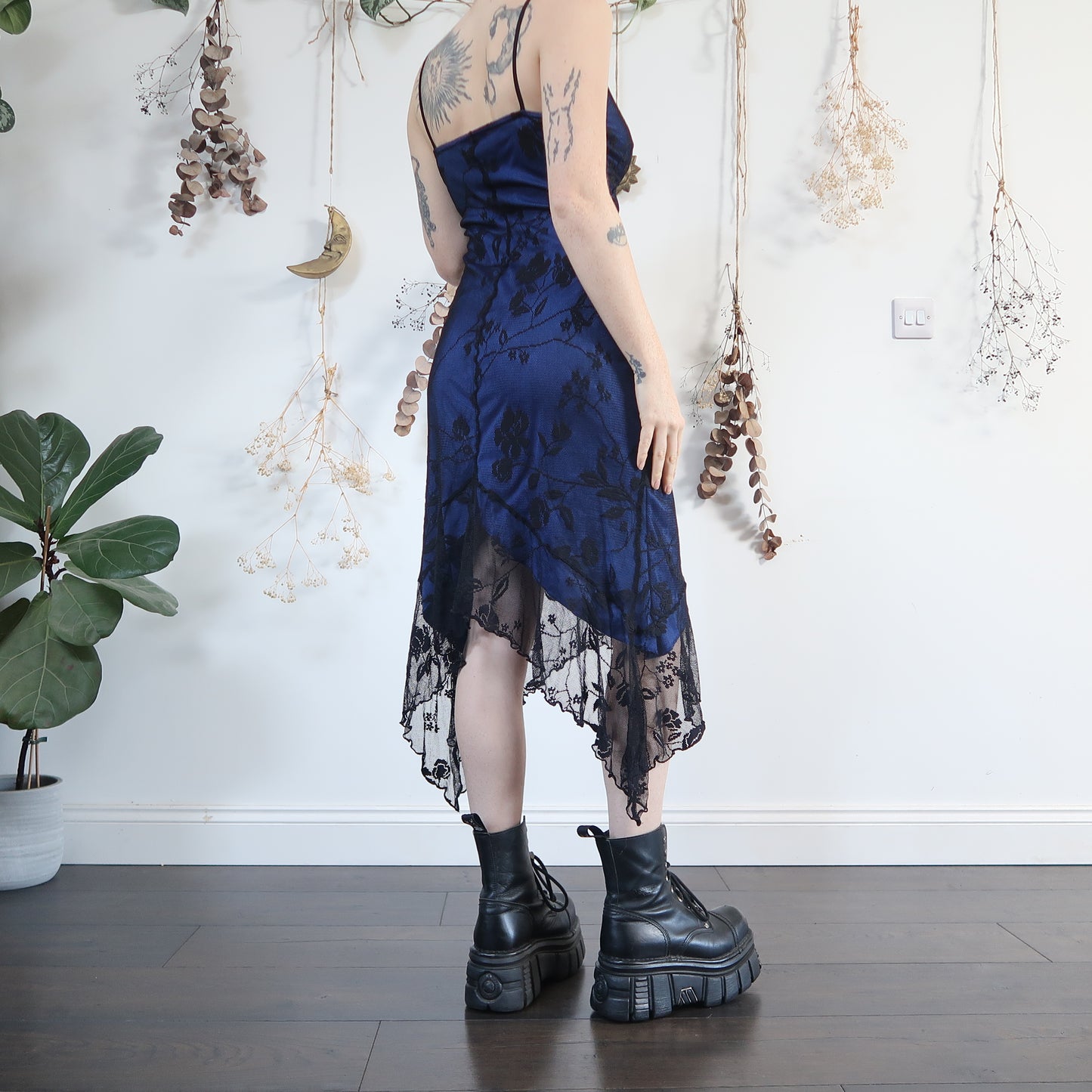 Blue black lace hem - size S/M