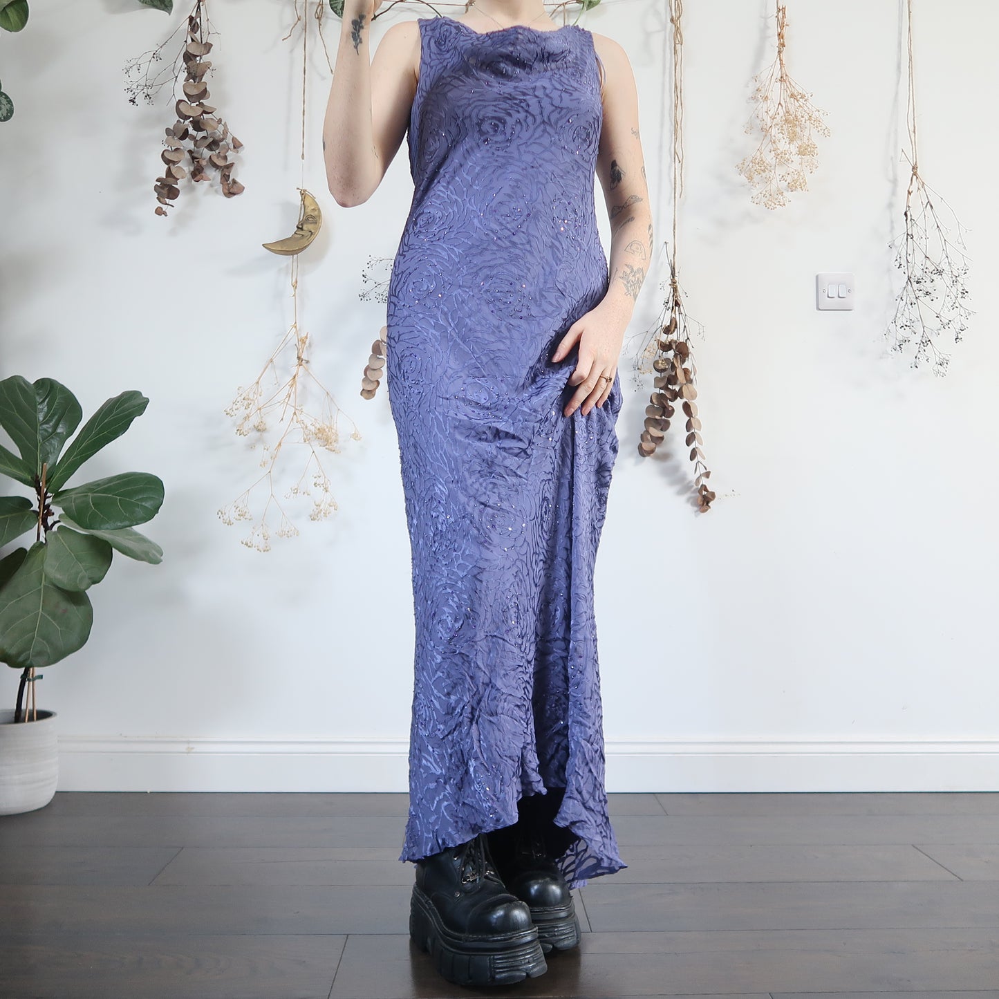 Beaded dress - size M