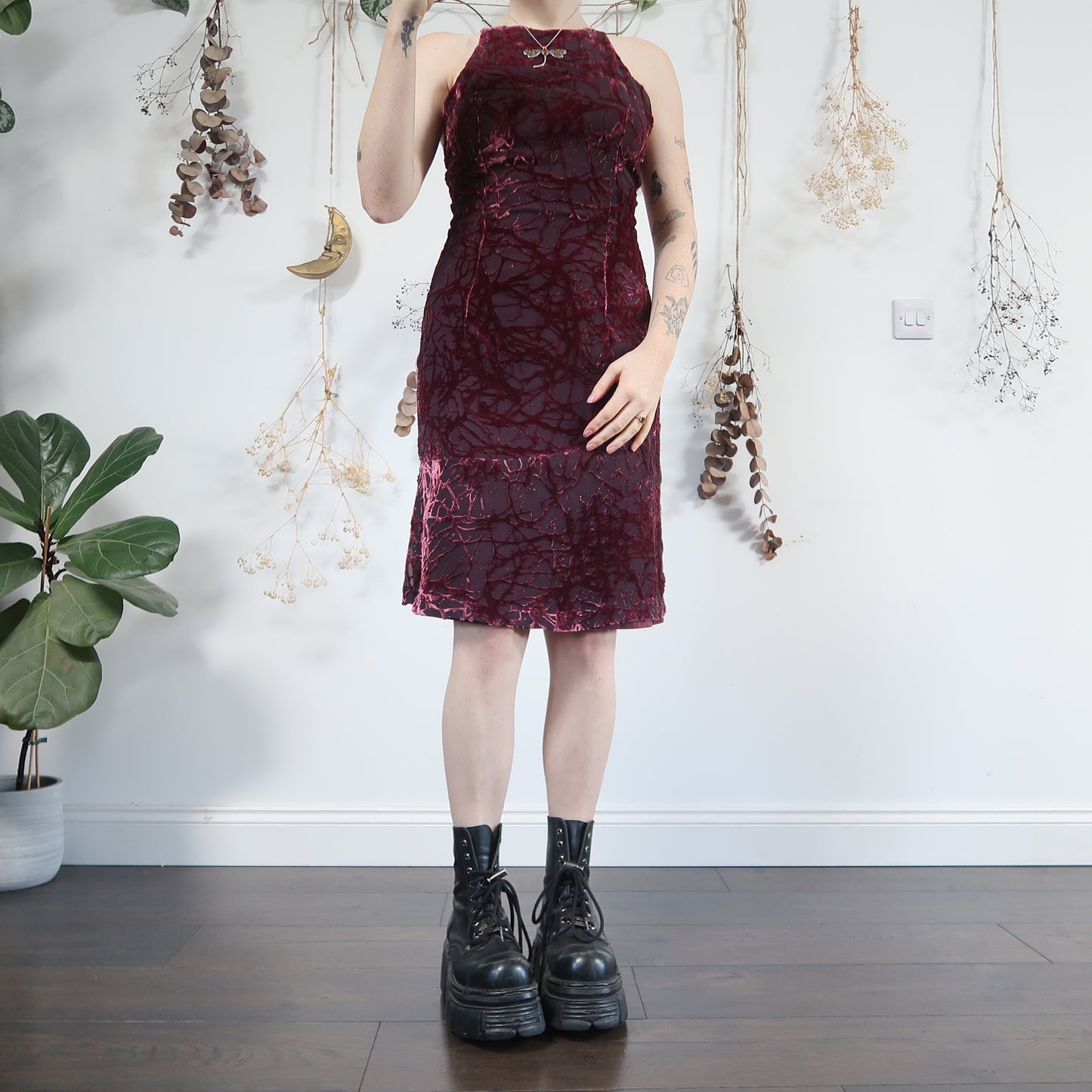 Purple velvet dress - size M