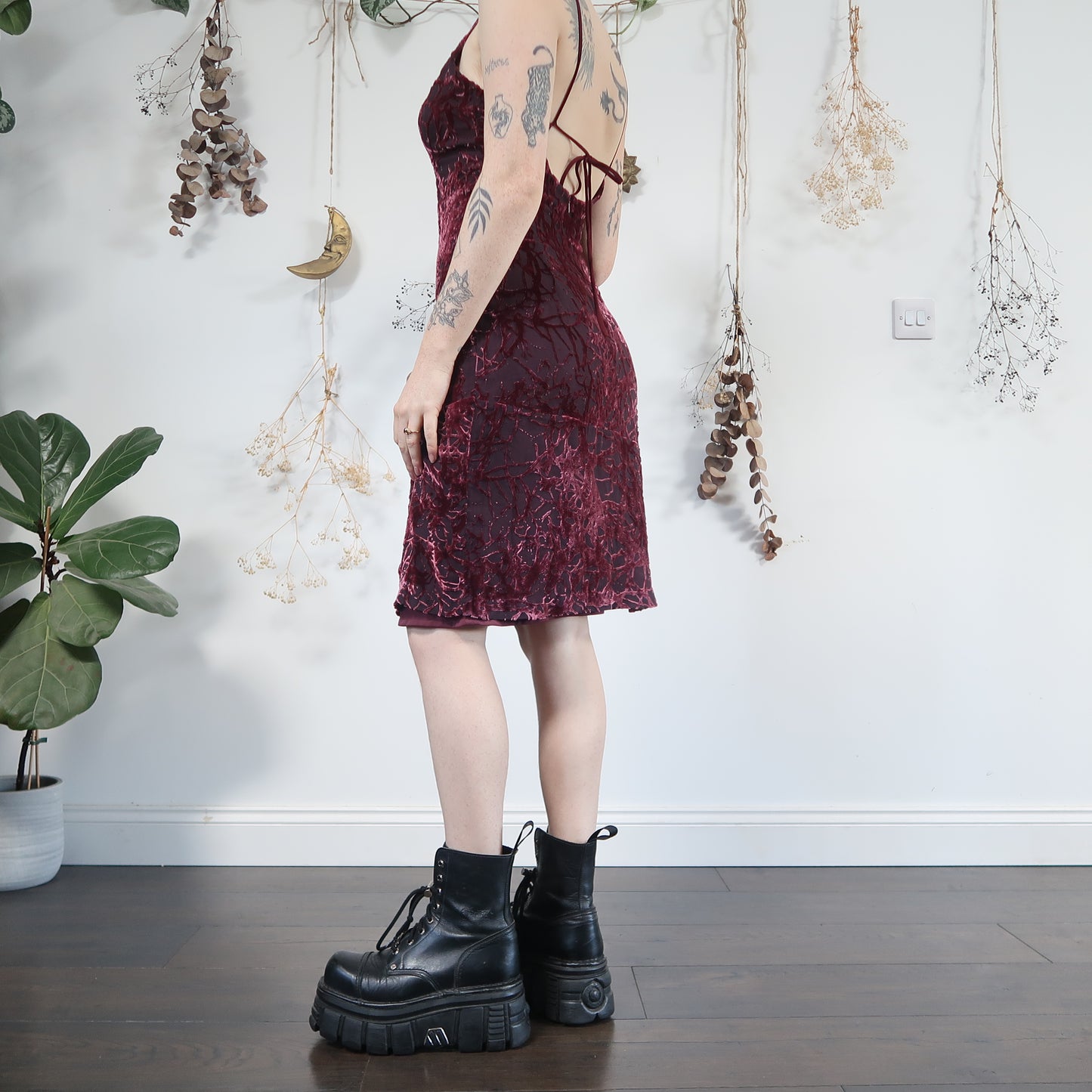 Purple velvet dress - size M