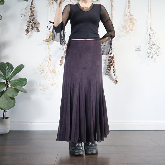 Aubergine maxi skirt - size M/L
