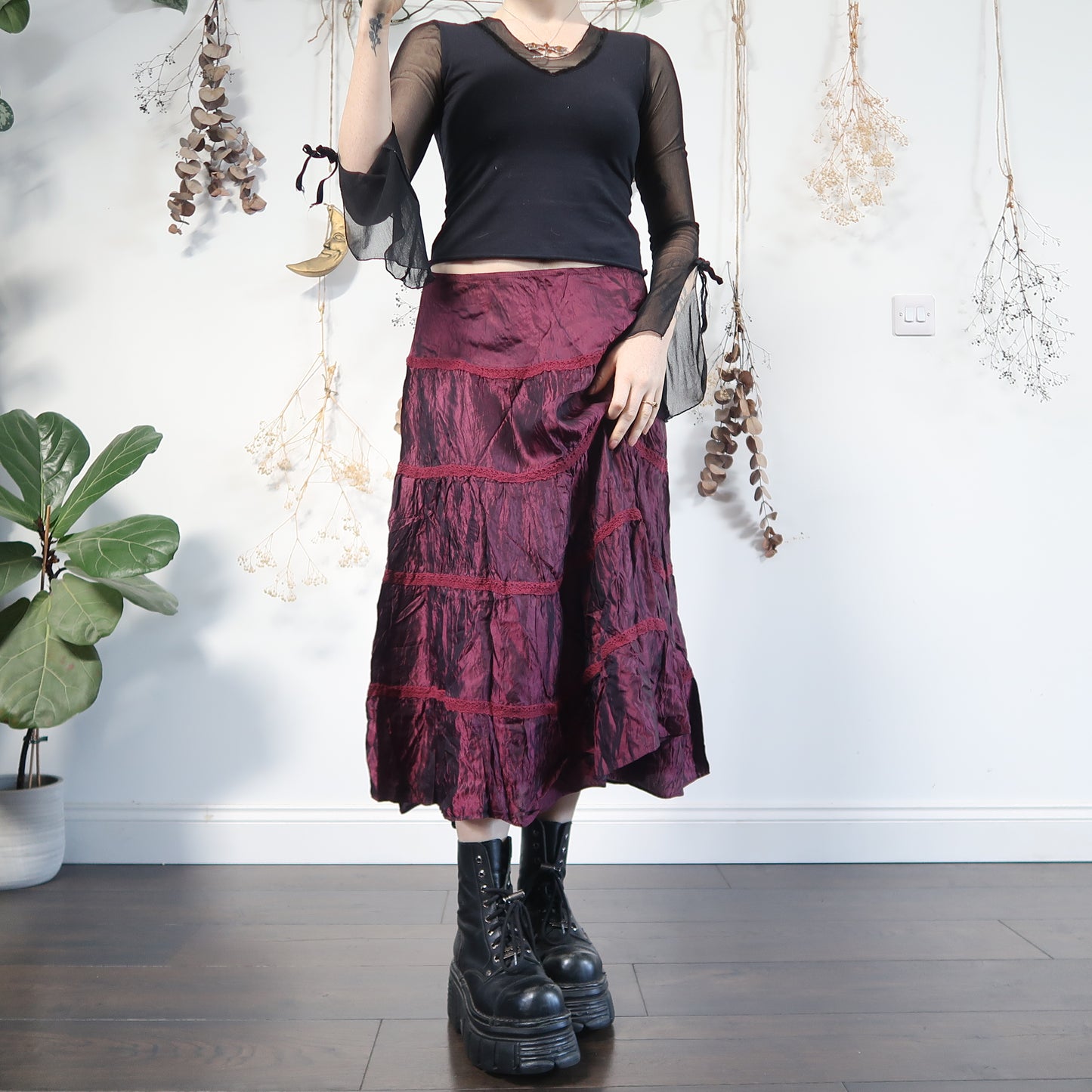 Purple iridescent skirt - size M