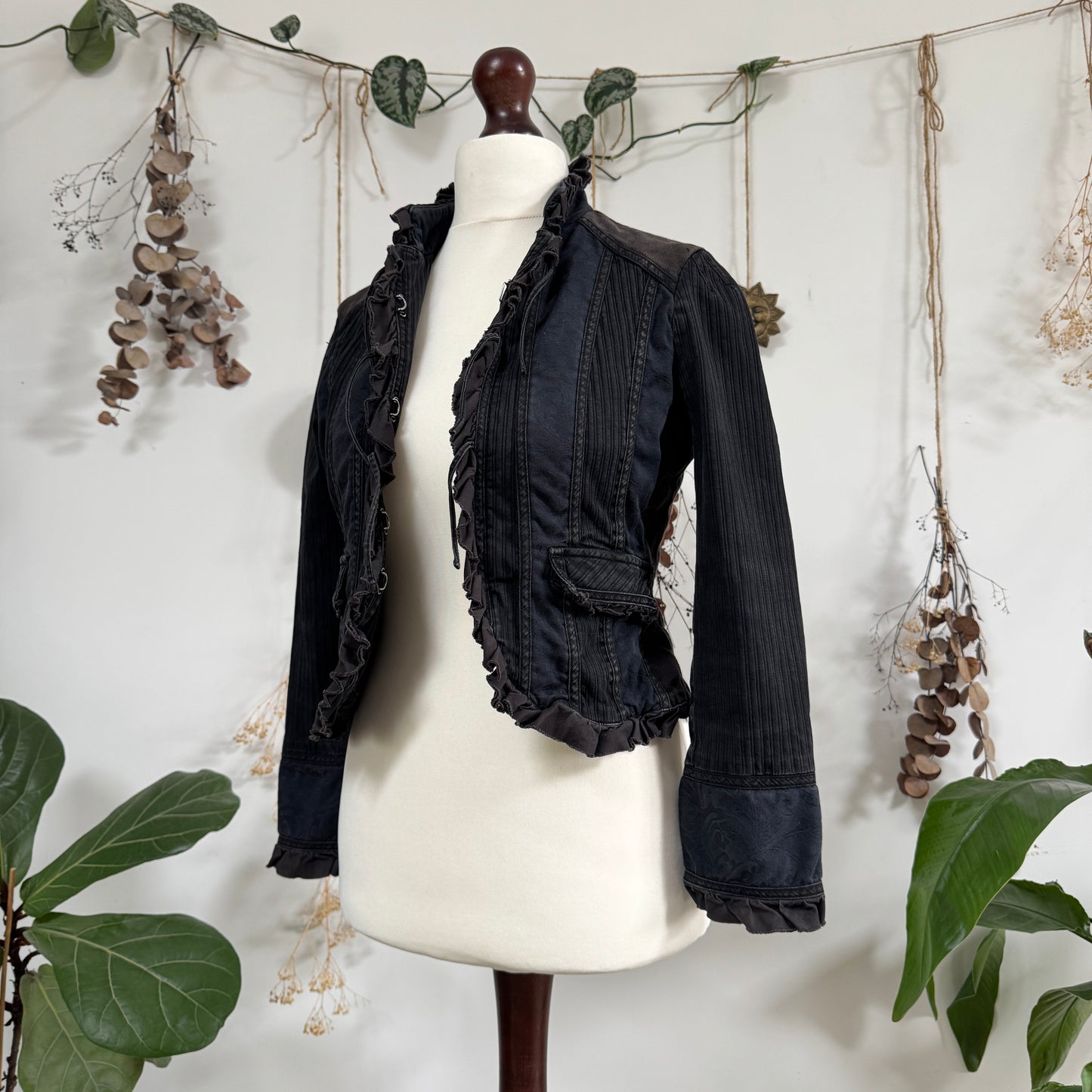 Hook and eye jacket - size S/M