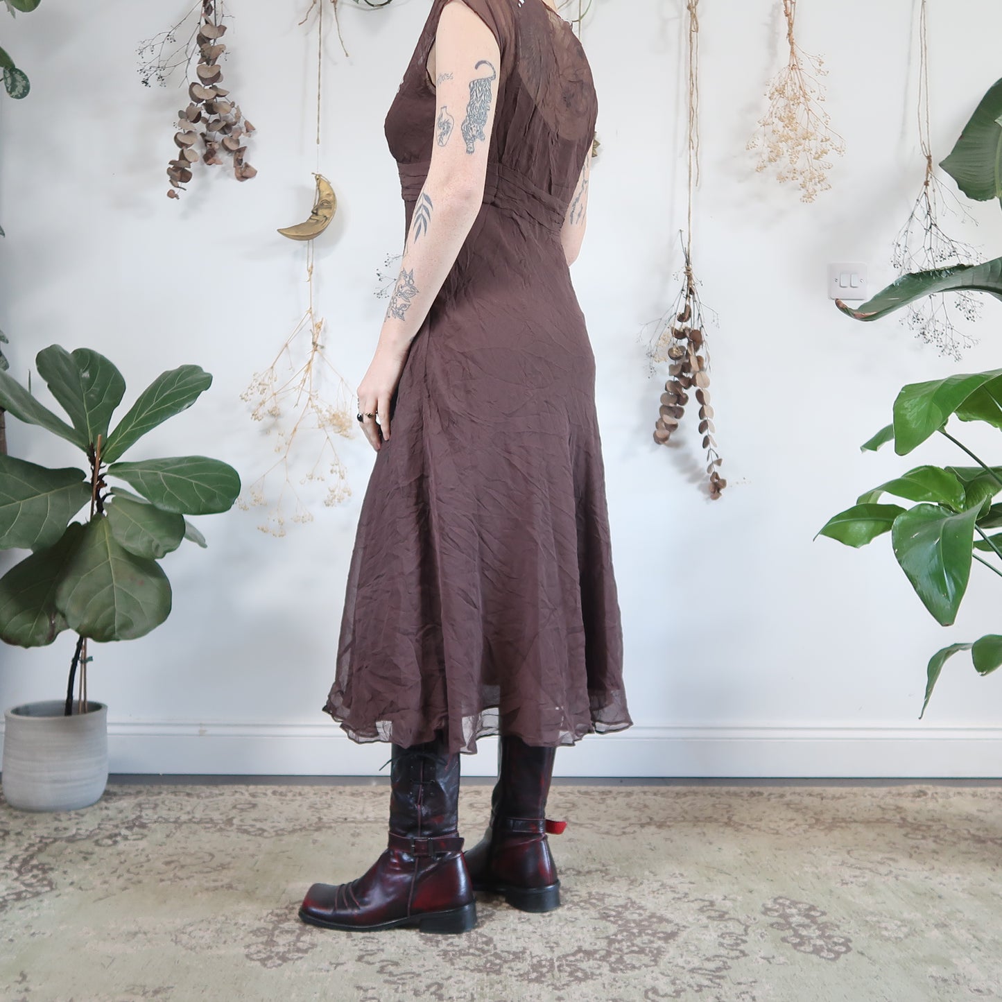 Brown silk dress - size M