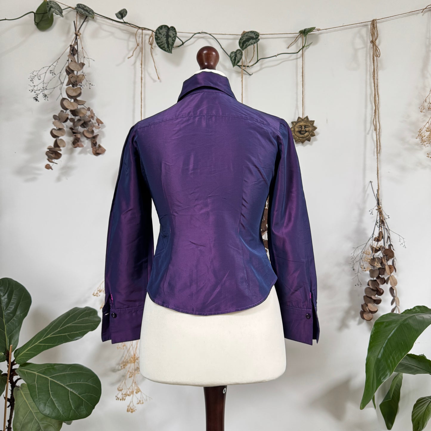 Two tone shirt - size M