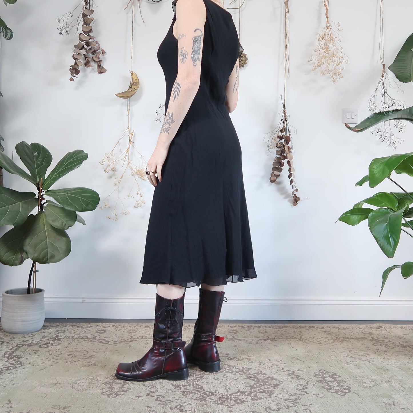 Black dress - size M