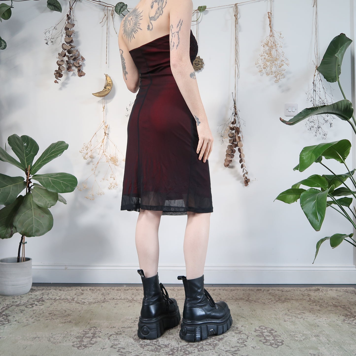 Red black strapless dress - size M