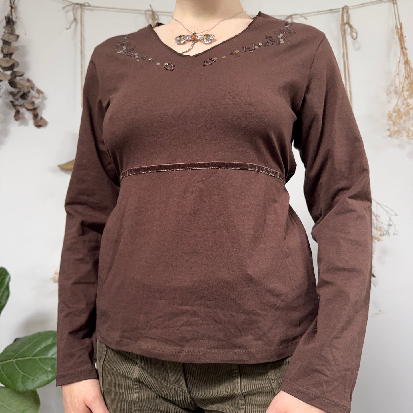 Brown long sleeve top - size M/L