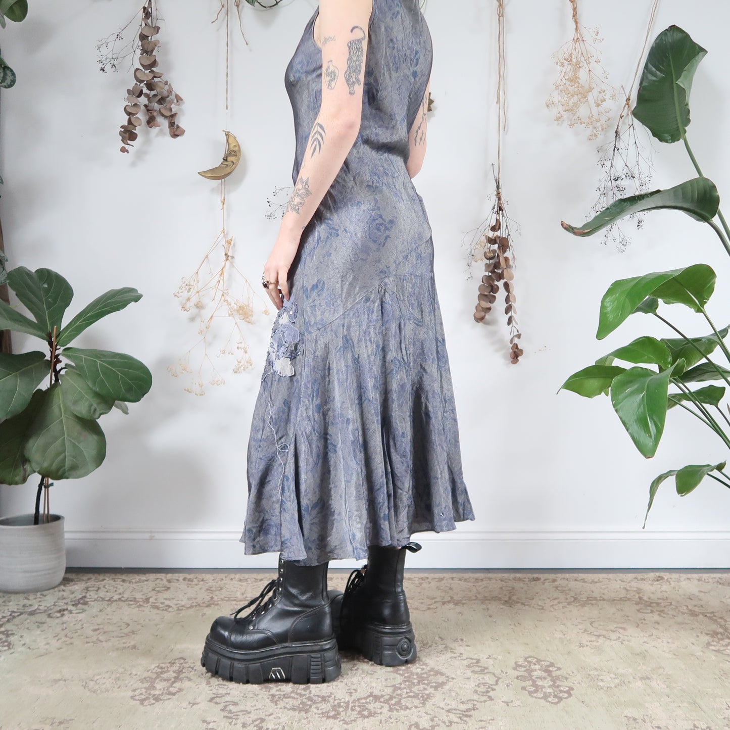 Floral dress - size M