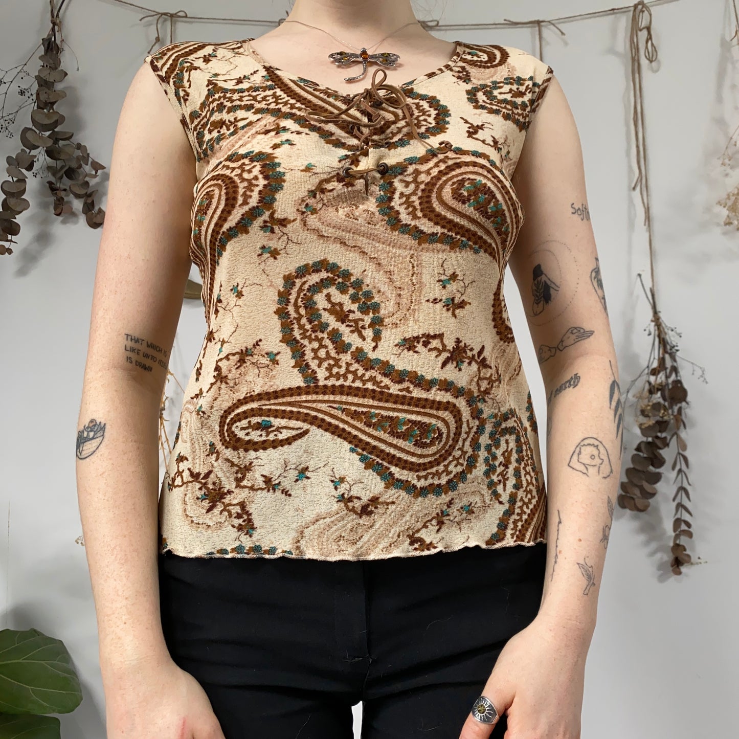 Earthy mesh top - size M/L