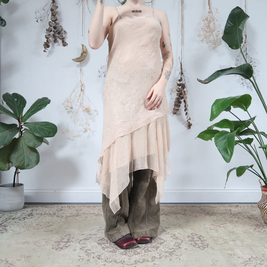 Layered flowy dress - size L