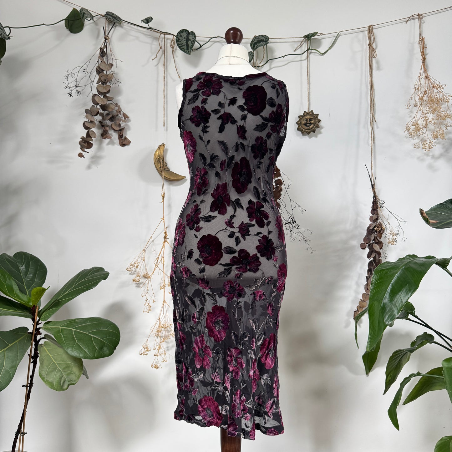 Sheer velvet dress - size M