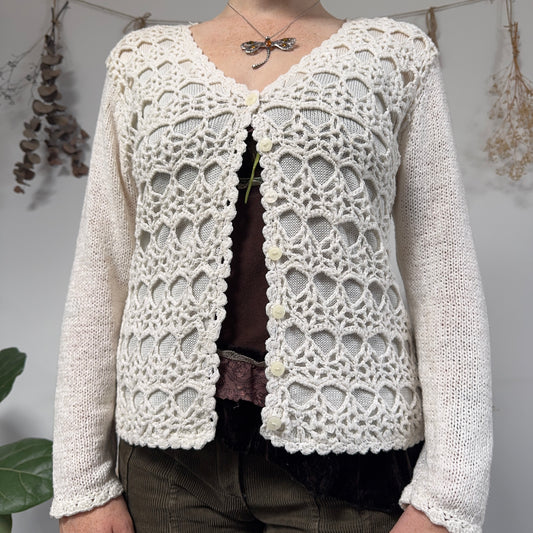 Cream knit cardigan - size M/L