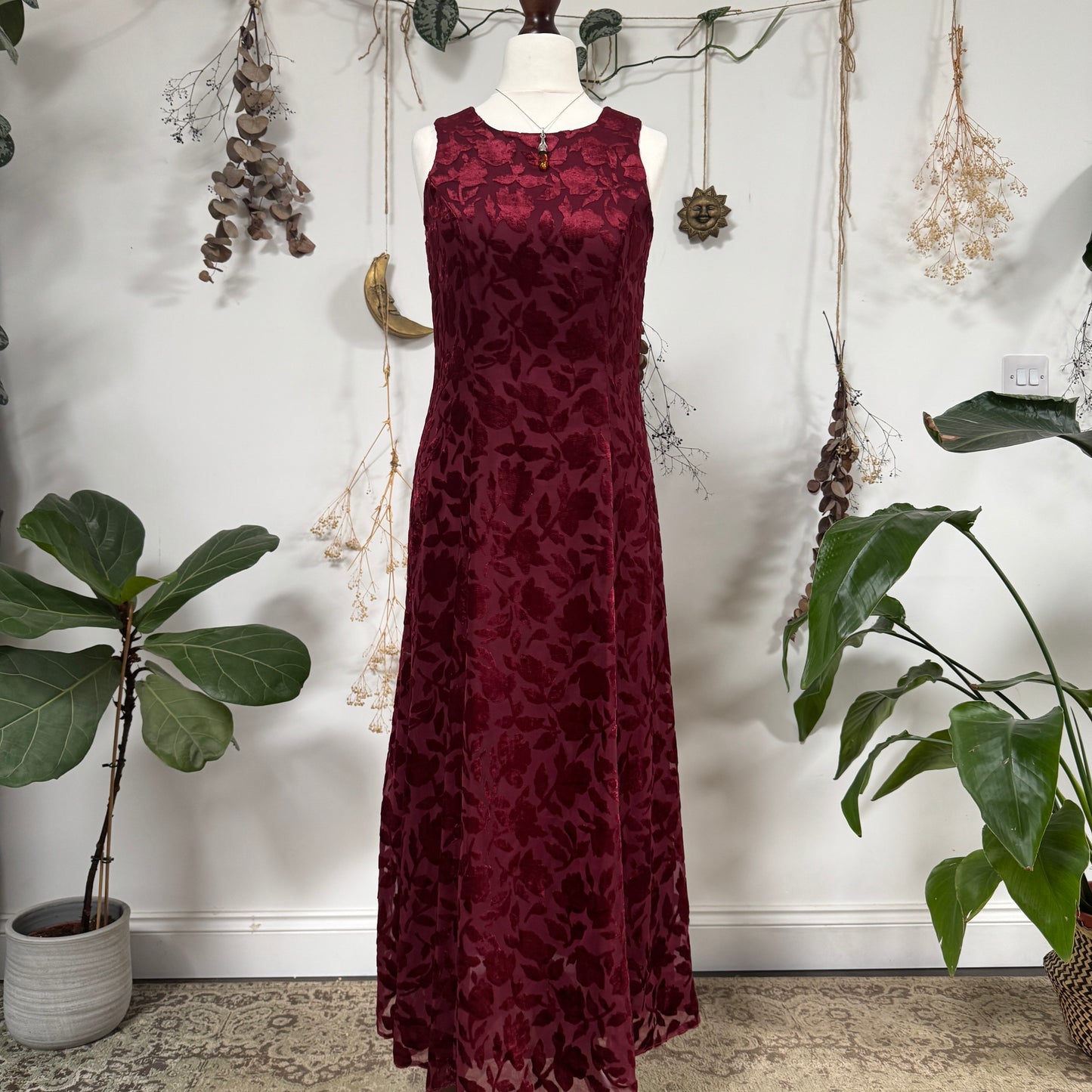 Wine red velvet dress - size M