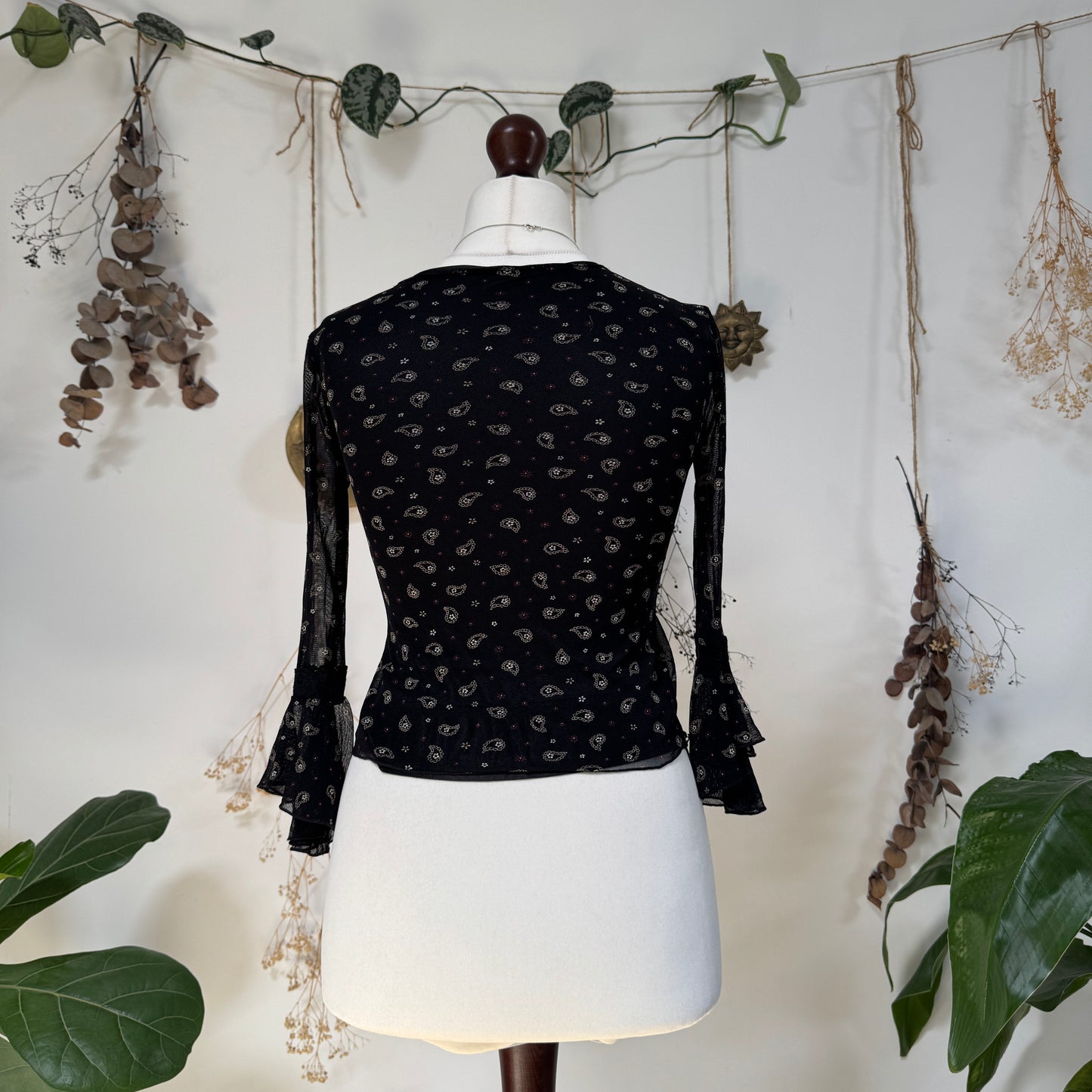 Black mesh top - size XS/S