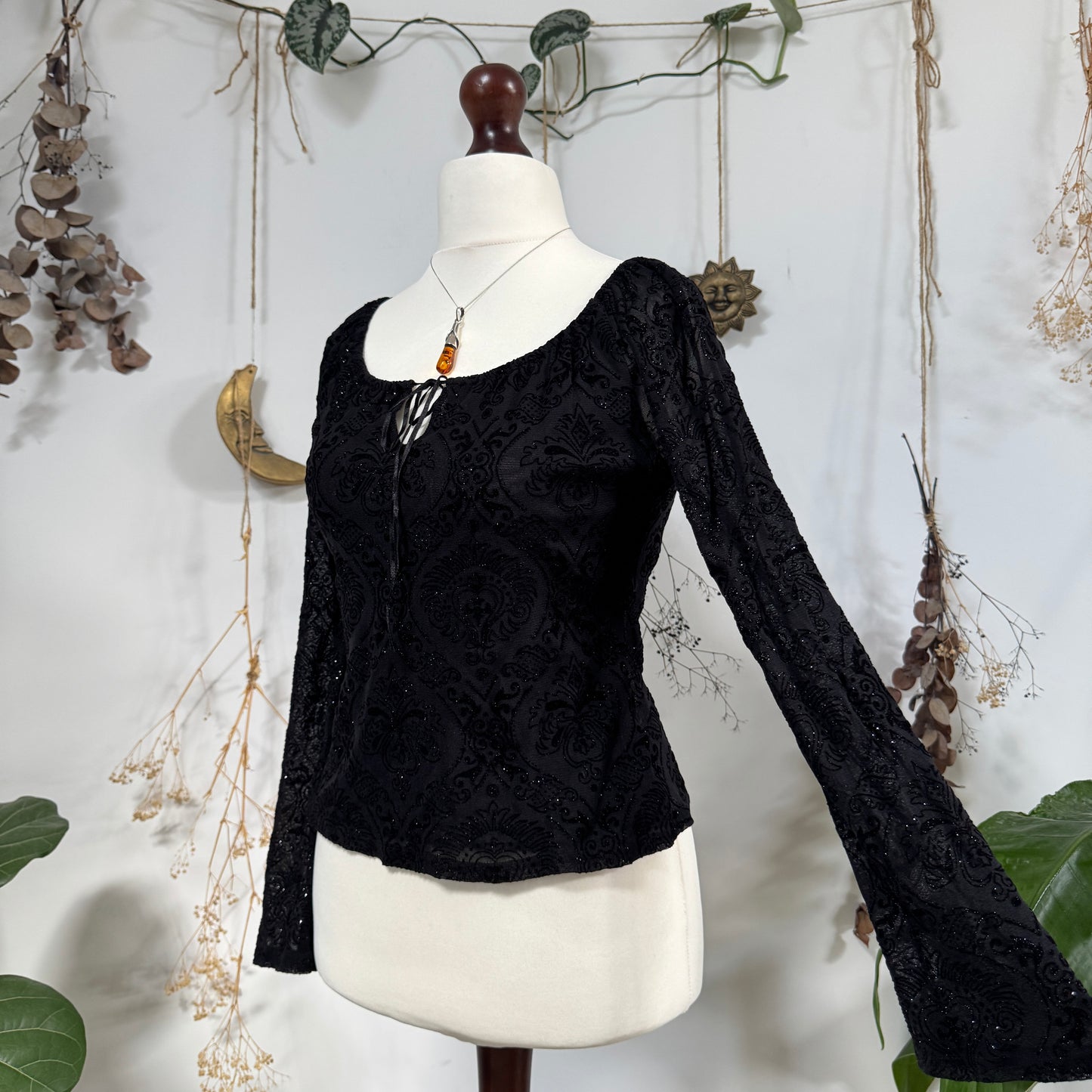 Black mesh top - size M/L